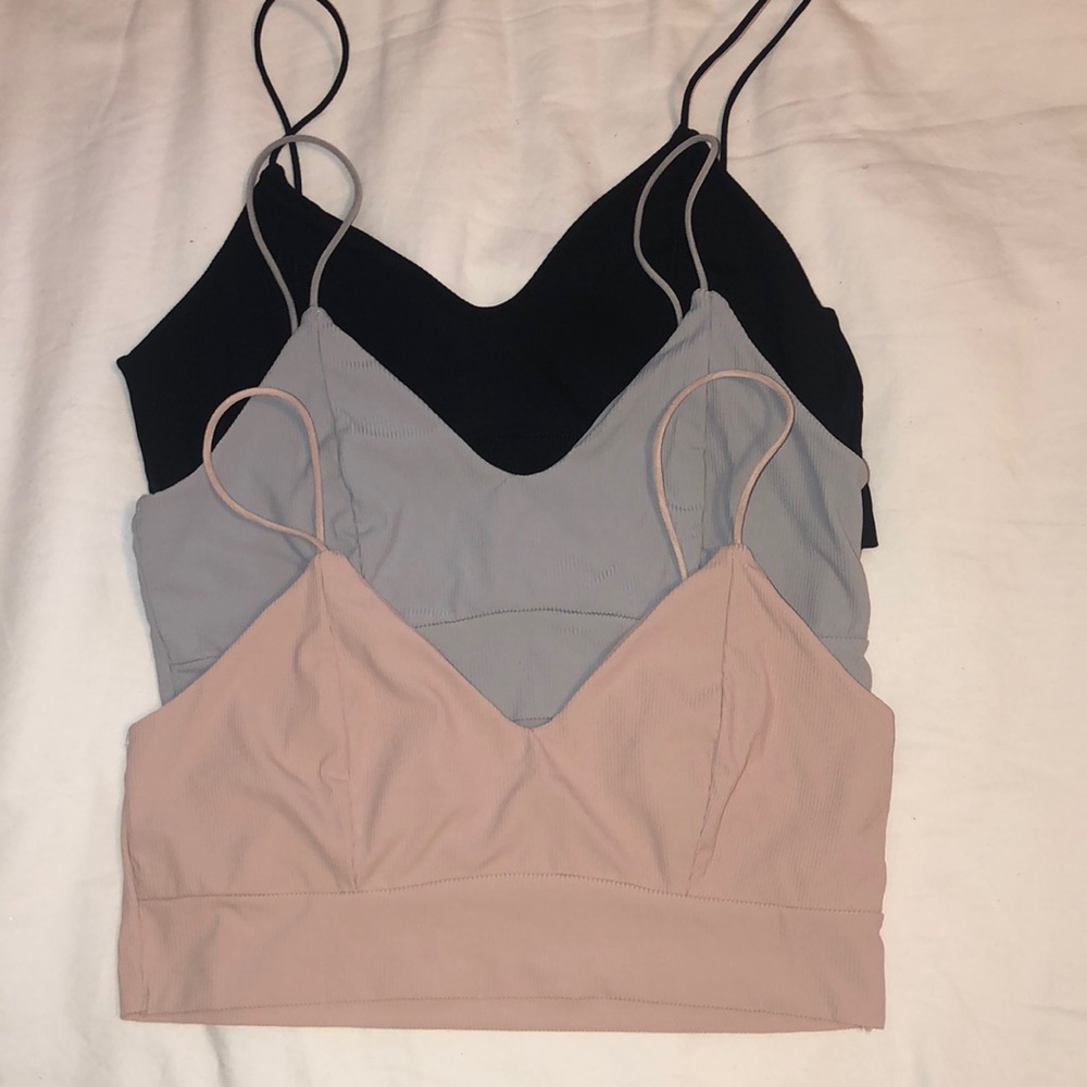 3 bralettes